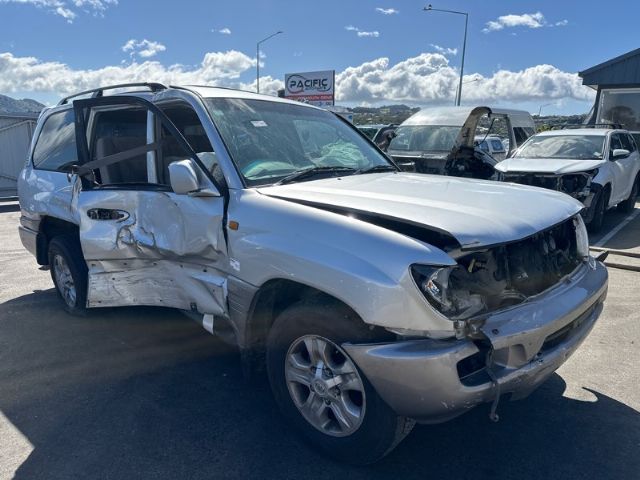 Toyota Landcruiser 100 SERIES