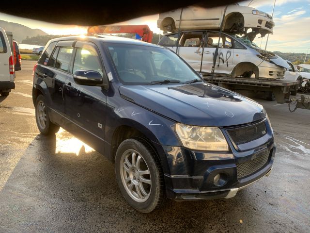 Suzuki Escudo TDA4W